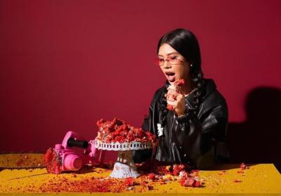 Jaz Rowe Sindir Pasangan yang Berubah Setelah Sukses Lewat Single Belagu –